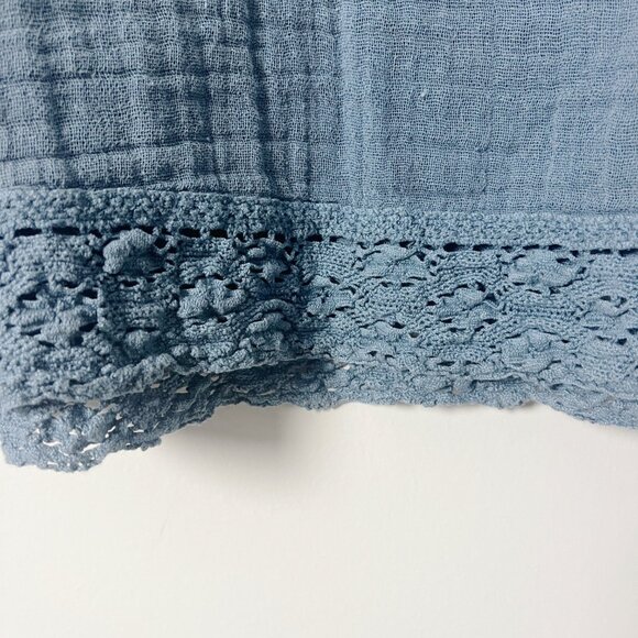 Reba V-neck Ombre Sequin Top Large - Picture 3 of 5